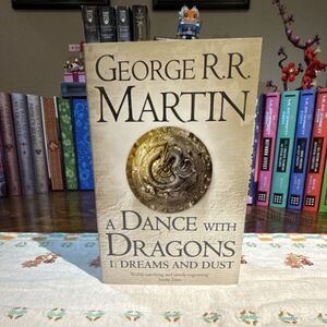 George R.R. Martin A Dance with Dragons 1 Dreams and Dust 2012 Paperback